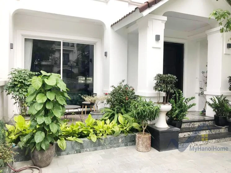 Xem ảnh 2: Ảnh 2: Bán biệt thự Vinhomes Riverside Hoa Sữa song lập hoàn thiện