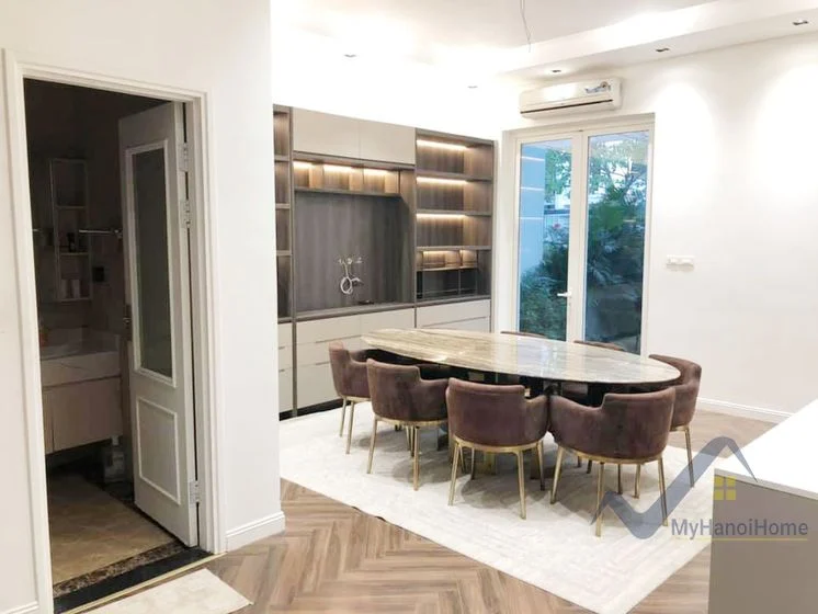 Xem ảnh 8: Ảnh 8: Bán biệt thự Vinhomes Riverside Hoa Sữa song lập hoàn thiện