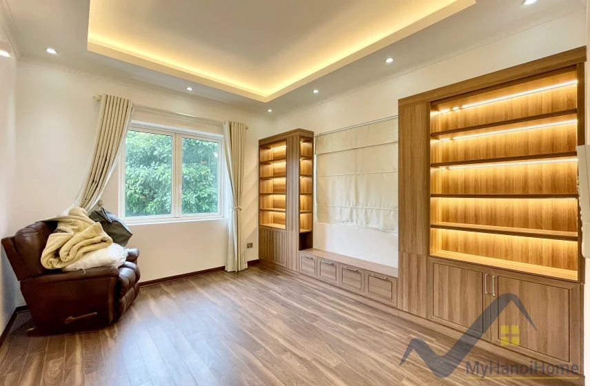 Xem ảnh 14: Ảnh 14: Biệt thự Bằng Lăng Vinhomes Riverside cho thuê full nội thất