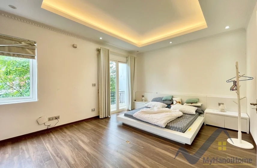 Xem ảnh 15: Ảnh 15: Biệt thự Bằng Lăng Vinhomes Riverside cho thuê full nội thất