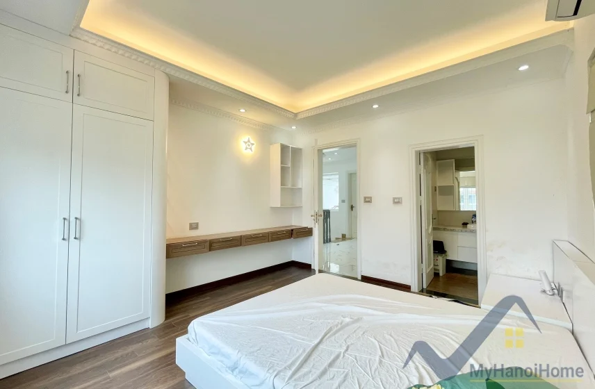Xem ảnh 24: Ảnh 24: Biệt thự Bằng Lăng Vinhomes Riverside cho thuê full nội thất