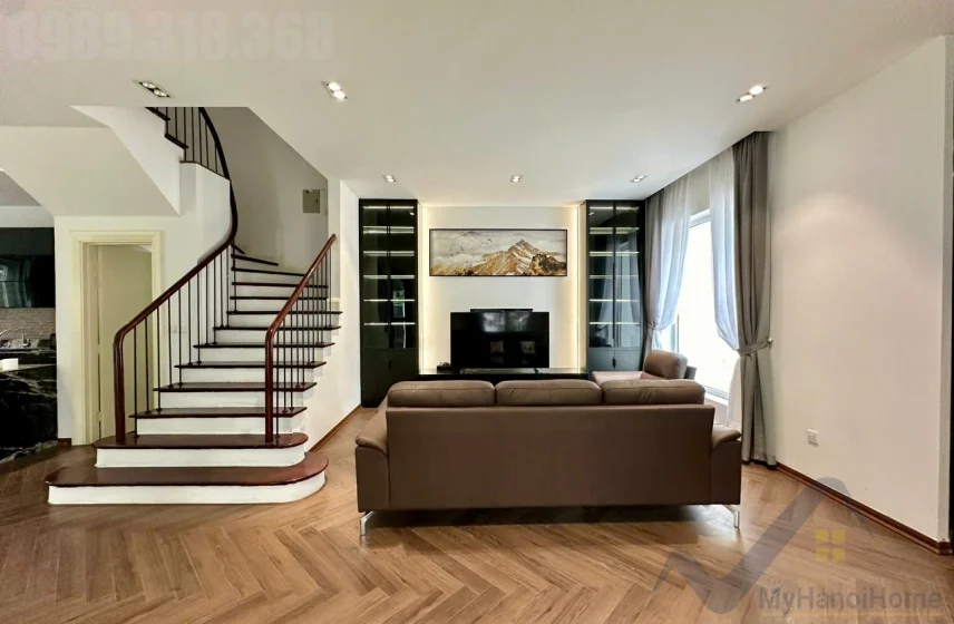 Xem ảnh 13: Ảnh 13: Biệt thự căn góc đơn lập Vinhomes Riverside cho thuê