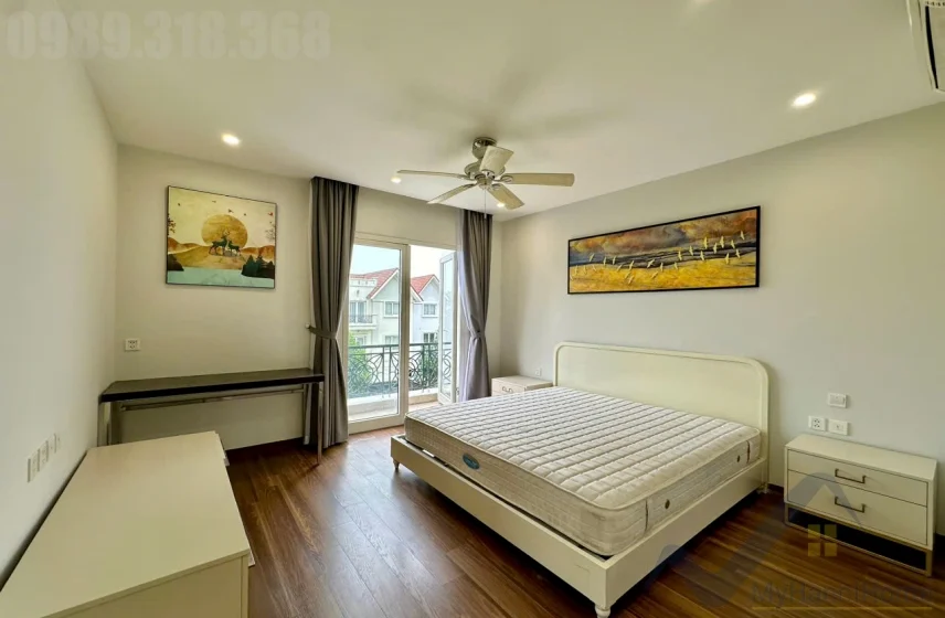 Xem ảnh 15: Ảnh 15: Biệt thự căn góc đơn lập Vinhomes Riverside cho thuê