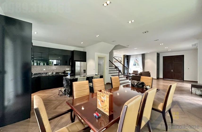 Xem ảnh 19: Ảnh 19: Biệt thự căn góc đơn lập Vinhomes Riverside cho thuê