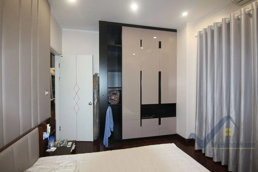 Xem ảnh 8: Ảnh 8: Biệt thự cho thuê đơn lập Vinhomes Riverside đã full nội thất