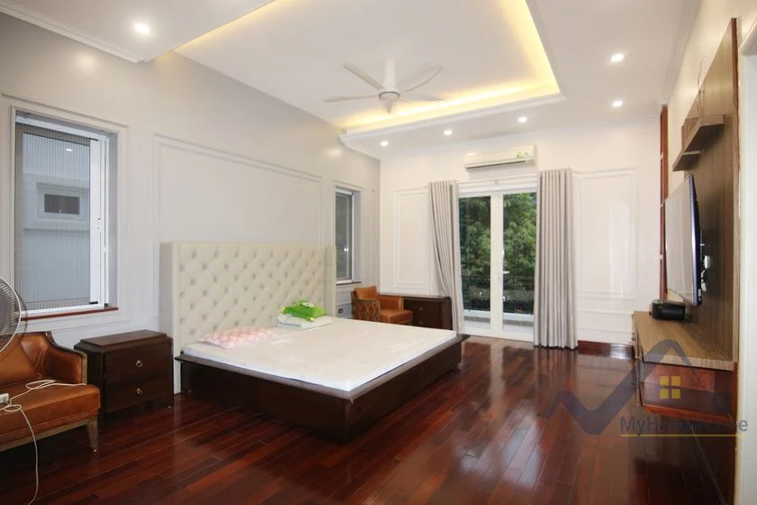 Xem ảnh 20: Ảnh 20: Biệt thự cho thuê đơn lập Vinhomes Riverside đã full nội thất