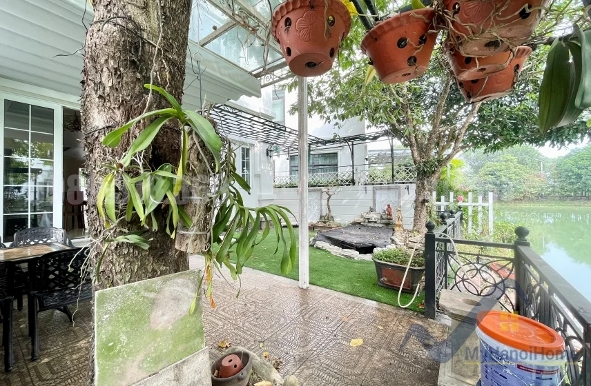 Xem ảnh 6: Ảnh 6: Biệt thự cho thuê tại KĐT Vinhomes Riverside gần BIS, có nội thất