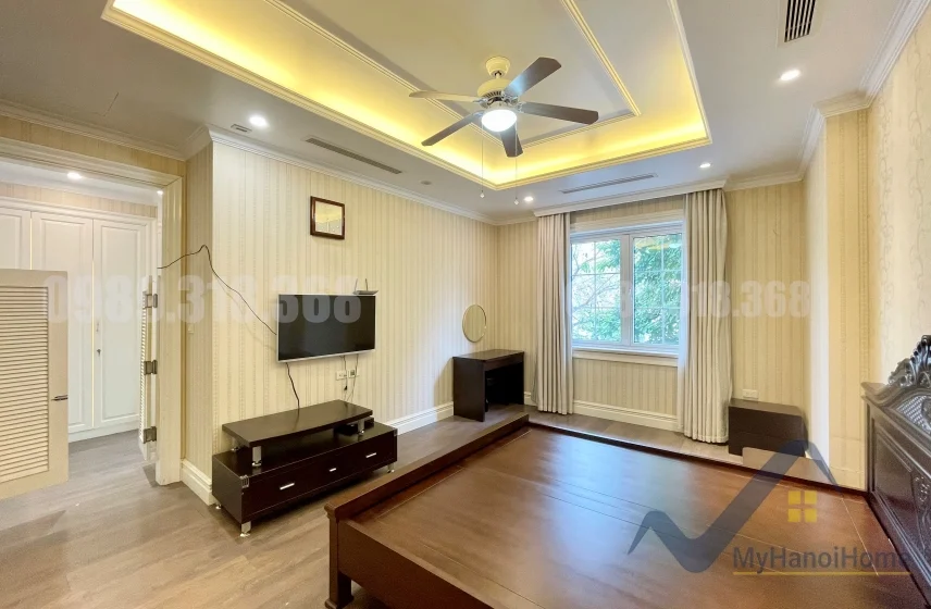 Xem ảnh 14: Ảnh 14: Biệt thự cho thuê tại KĐT Vinhomes Riverside gần BIS, có nội thất
