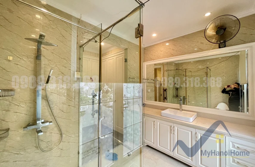 Xem ảnh 16: Ảnh 16: Biệt thự cho thuê tại KĐT Vinhomes Riverside gần BIS, có nội thất