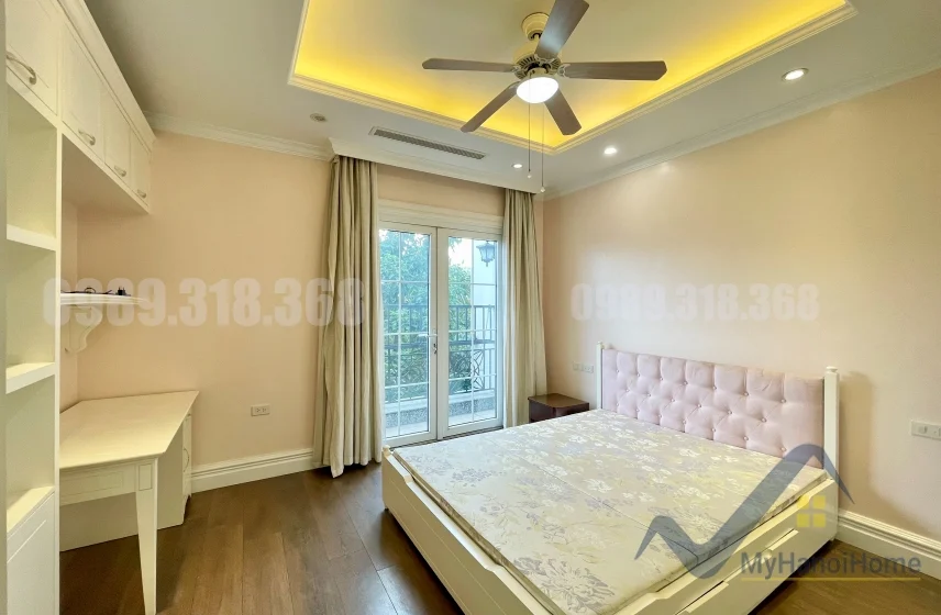 Xem ảnh 23: Ảnh 23: Biệt thự cho thuê tại KĐT Vinhomes Riverside gần BIS, có nội thất