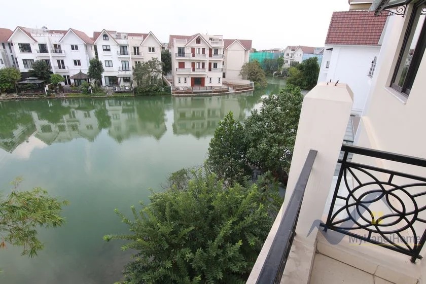Xem ảnh 11: Ảnh 11: Biệt thự cho thuê Vinhome Riverside không đồ gần BIS