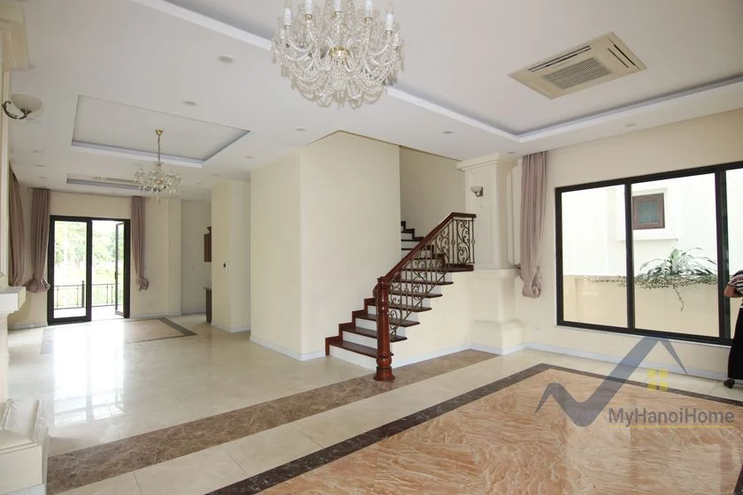 Xem ảnh 15: Ảnh 15: Biệt thự cho thuê Vinhome Riverside không đồ gần BIS