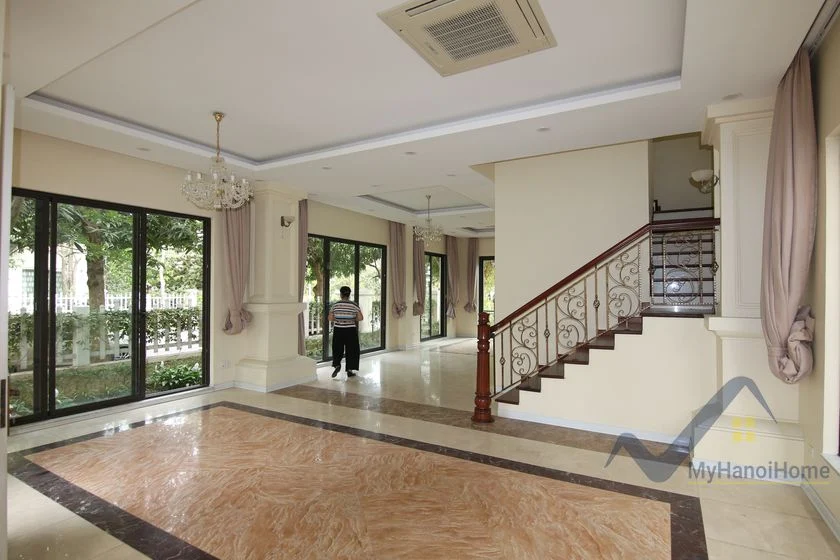 Xem ảnh 16: Ảnh 16: Biệt thự cho thuê Vinhome Riverside không đồ gần BIS