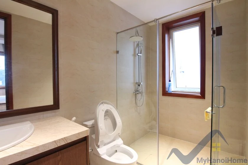 Xem ảnh 19: Ảnh 19: Biệt thự cho thuê Vinhomes Riverside 4 phòng ngủ có thang máy