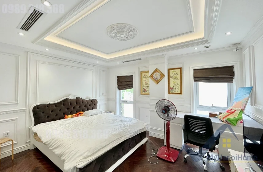 Xem ảnh 11: Ảnh 11: Biệt thự cho thuê Vinhomes Riverside đơn lập, có bể bơi, thang máy