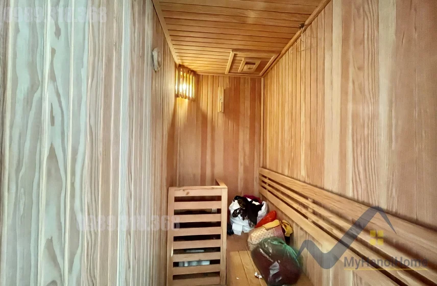 Xem ảnh 19: Ảnh 19: Biệt thự cho thuê Vinhomes Riverside đơn lập, có bể bơi, thang máy