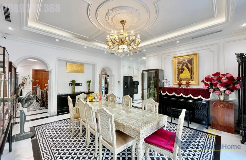 Xem ảnh 24: Ảnh 24: Biệt thự cho thuê Vinhomes Riverside đơn lập, có bể bơi, thang máy
