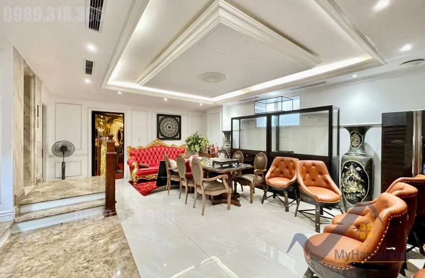 Xem ảnh 26: Ảnh 26: Biệt thự cho thuê Vinhomes Riverside đơn lập, có bể bơi, thang máy