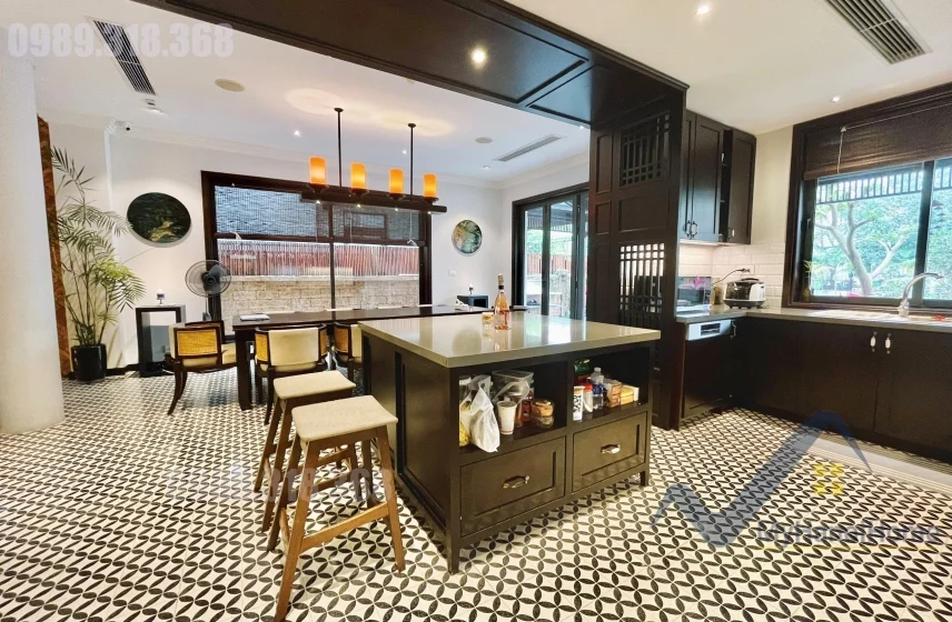Xem ảnh 6: Ảnh 6: Biệt thự cho thuê Vinhomes Riverside, đơn lập có tầng hầm