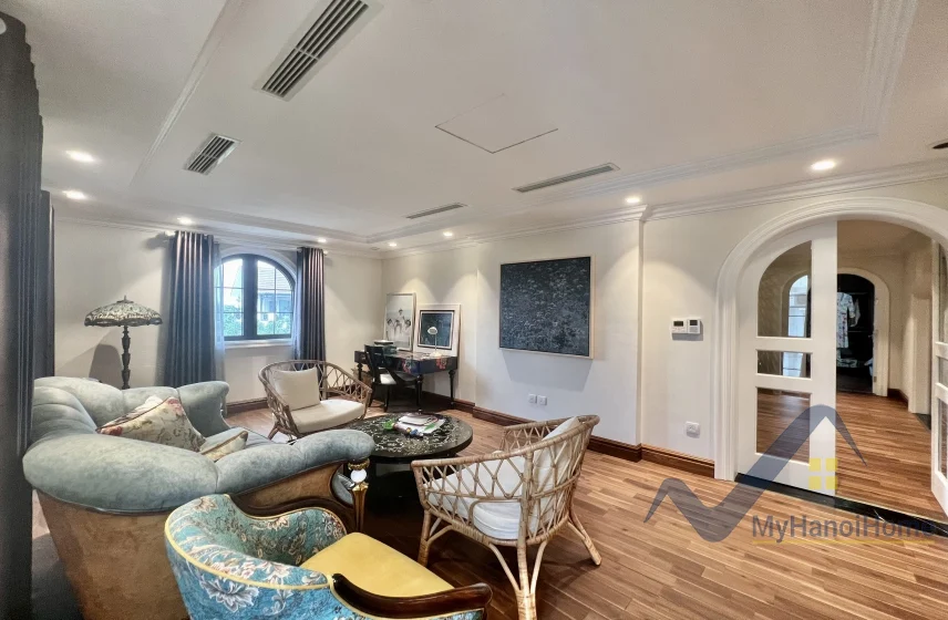 Xem ảnh 16: Ảnh 16: Biệt thự cho thuê Vinhomes Riverside đơn lập nội thất Indochine