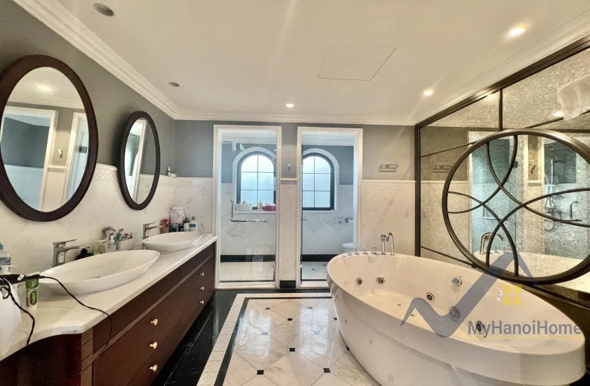 Xem ảnh 29: Ảnh 29: Biệt thự cho thuê Vinhomes Riverside đơn lập nội thất Indochine