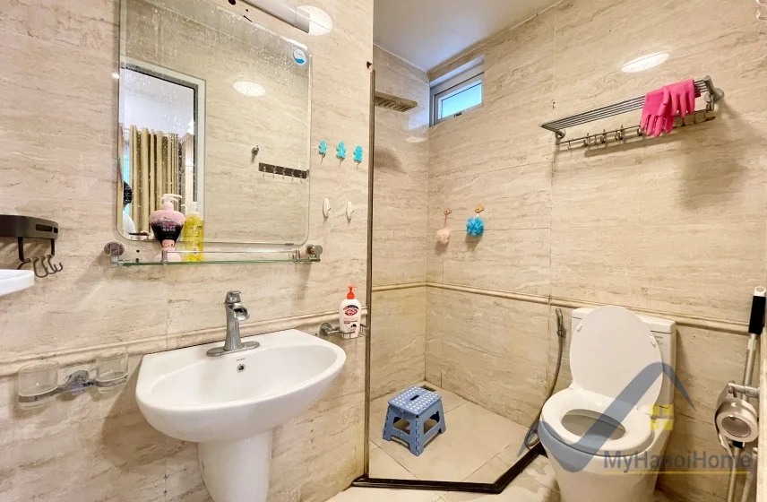 Xem ảnh 5: Ảnh 5: Biệt thự cho thuê Vinhomes Riverside đủ nội thất gồm 3PN
