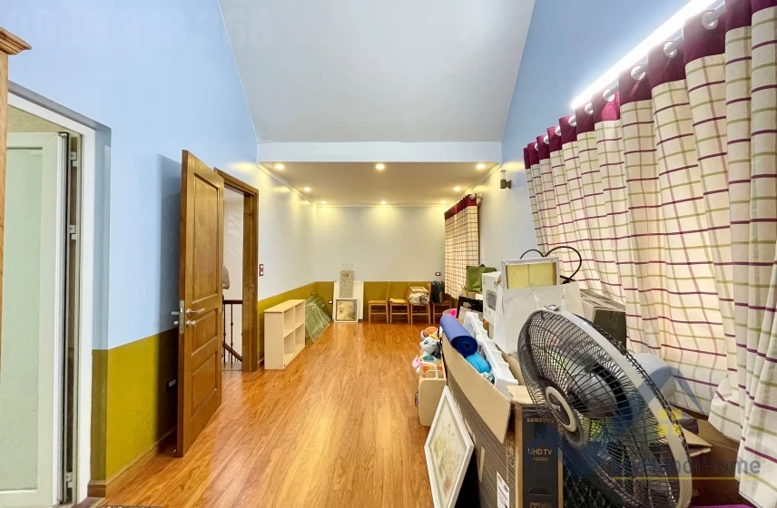 Xem ảnh 6: Ảnh 6: Biệt thự cho thuê Vinhomes Riverside đủ nội thất gồm 3PN