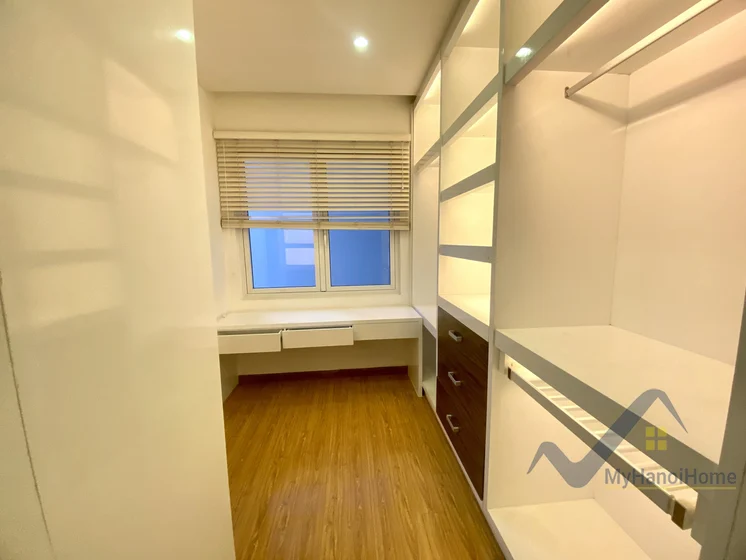 Xem ảnh 20: Ảnh 20: Biệt thự cho thuê Vinhomes Riverside khu Hoa Sữa, full nội thất