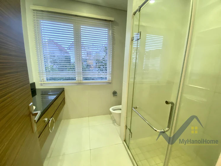 Xem ảnh 21: Ảnh 21: Biệt thự cho thuê Vinhomes Riverside khu Hoa Sữa, full nội thất