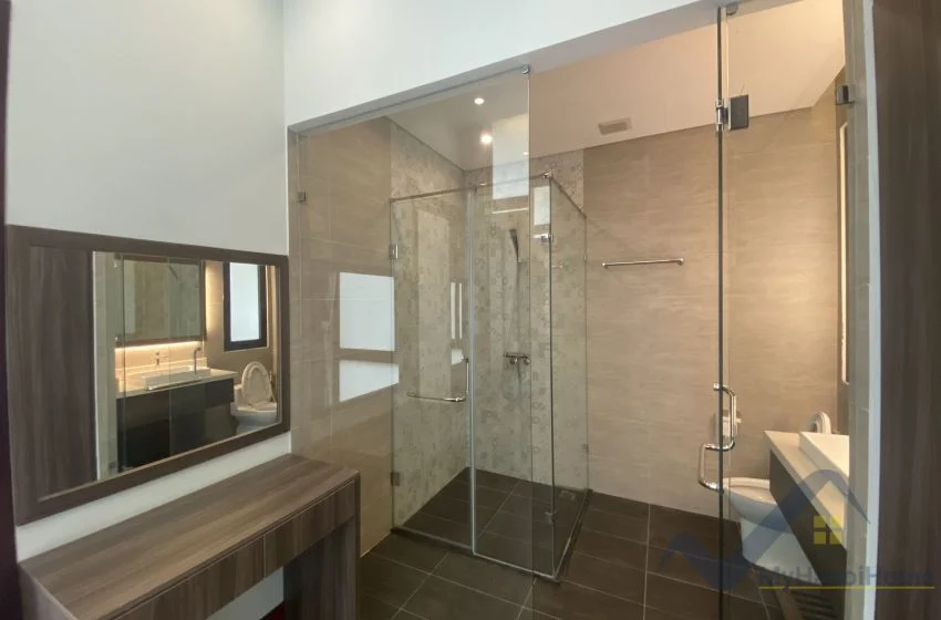 Xem ảnh 8: Ảnh 8: Biệt thự cho thuê Vinhomes Riverside khu yên tĩnh, full đồ 3 phòng ngủ