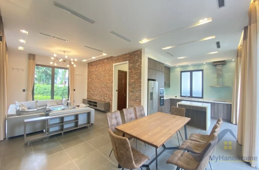 Xem ảnh 17: Ảnh 17: Biệt thự cho thuê Vinhomes Riverside khu yên tĩnh, full đồ 3 phòng ngủ