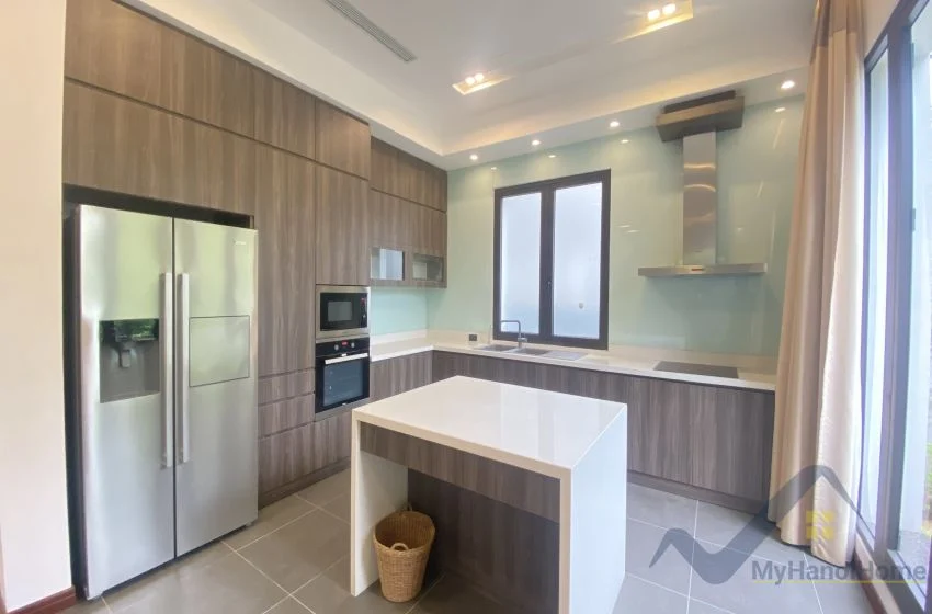 Xem ảnh 18: Ảnh 18: Biệt thự cho thuê Vinhomes Riverside khu yên tĩnh, full đồ 3 phòng ngủ