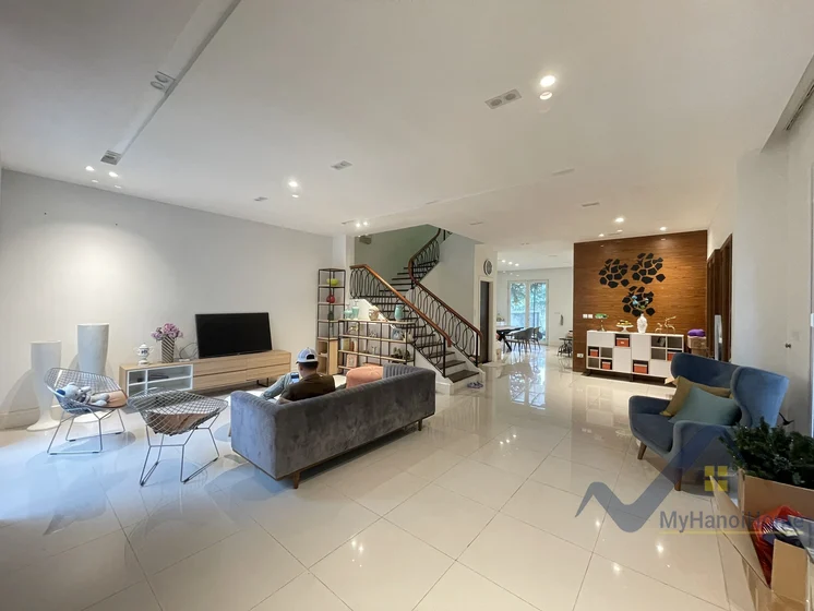 Xem ảnh 2: Ảnh 2: Biệt thự cho thuê Vinhomes Riverside song lập, có sông