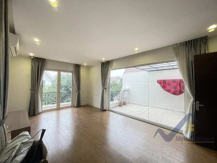 Xem ảnh 14: Ảnh 14: Biệt thự cho thuê Vinhomes Riverside song lập, có sông