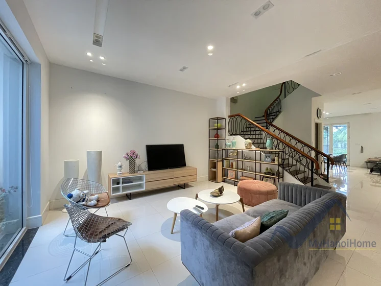Xem ảnh 18: Ảnh 18: Biệt thự cho thuê Vinhomes Riverside song lập, có sông