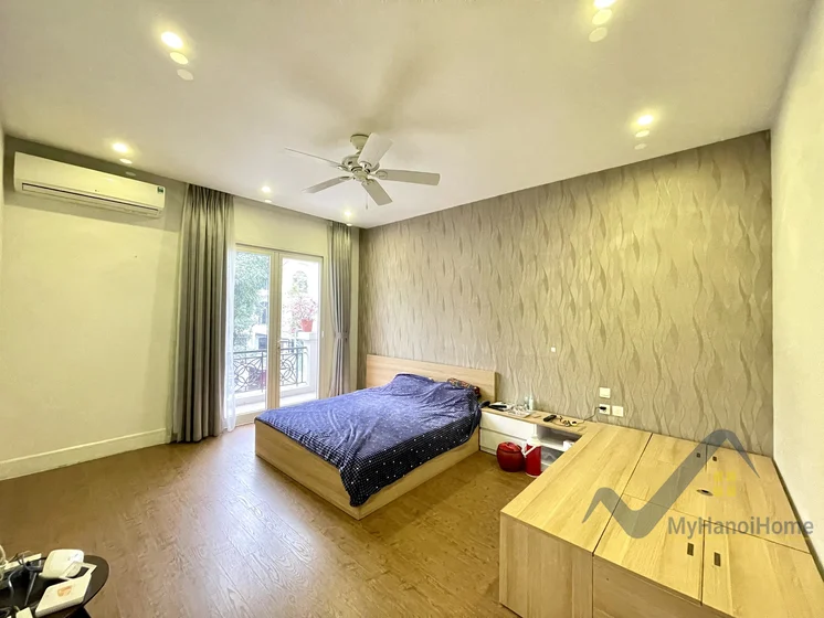 Xem ảnh 22: Ảnh 22: Biệt thự cho thuê Vinhomes Riverside song lập, có sông