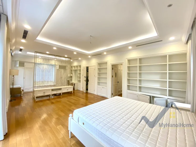 Xem ảnh 10: Ảnh 10: Biệt thự có bể bơi cho thuê tại Vinhomes Riverside, 4PN