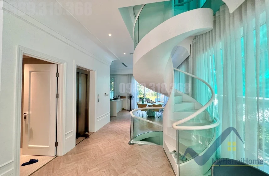 Xem ảnh 3: Ảnh 3: Biệt thự có thang máy cho thuê Vinhomes Riverside nội thất hiện đại
