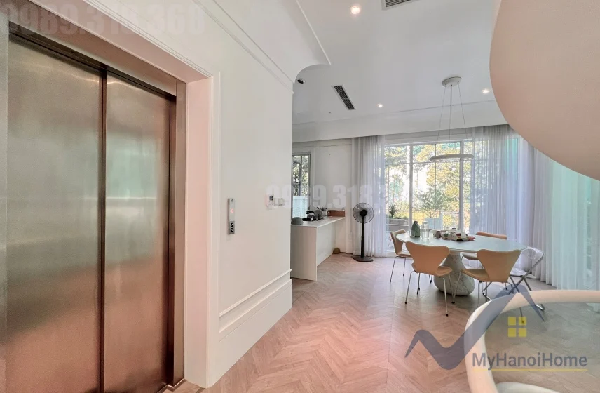 Xem ảnh 4: Ảnh 4: Biệt thự có thang máy cho thuê Vinhomes Riverside nội thất hiện đại