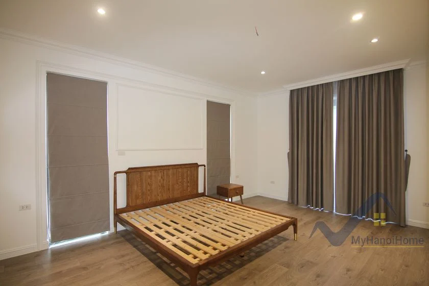 Xem ảnh 8: Ảnh 8: Biệt thự đơn lập cho thuê tại Vinhome Riverside, 5PN full nội thất
