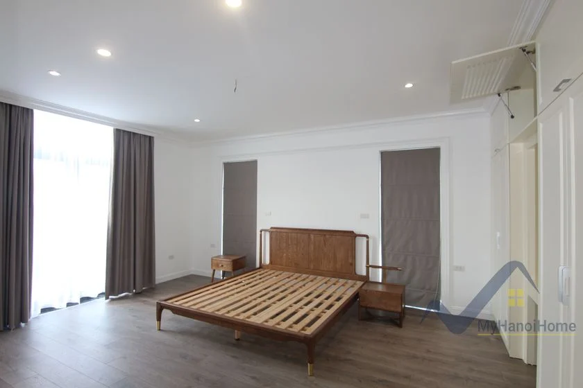 Xem ảnh 9: Ảnh 9: Biệt thự đơn lập cho thuê tại Vinhome Riverside, 5PN full nội thất