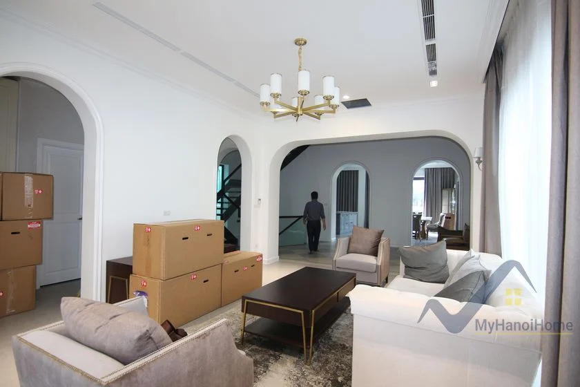 Xem ảnh 13: Ảnh 13: Biệt thự đơn lập cho thuê tại Vinhome Riverside, 5PN full nội thất