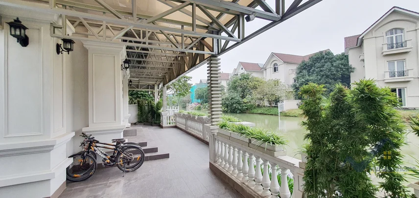 Xem ảnh 17: Ảnh 17: Biệt thự đơn lập cho thuê Vinhome Riverside đủ đồ, có sân vườn