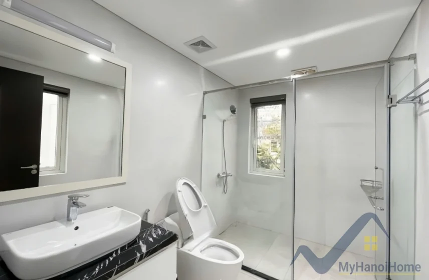 Xem ảnh 8: Ảnh 8: Biệt thự đơn lập cho thuê Vinhomes Riverside 4PN, có thang máy