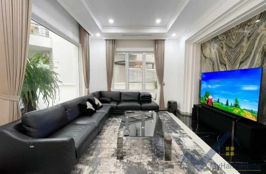 Xem ảnh 12: Ảnh 12: Biệt thự đơn lập cho thuê Vinhomes Riverside 4PN, có thang máy