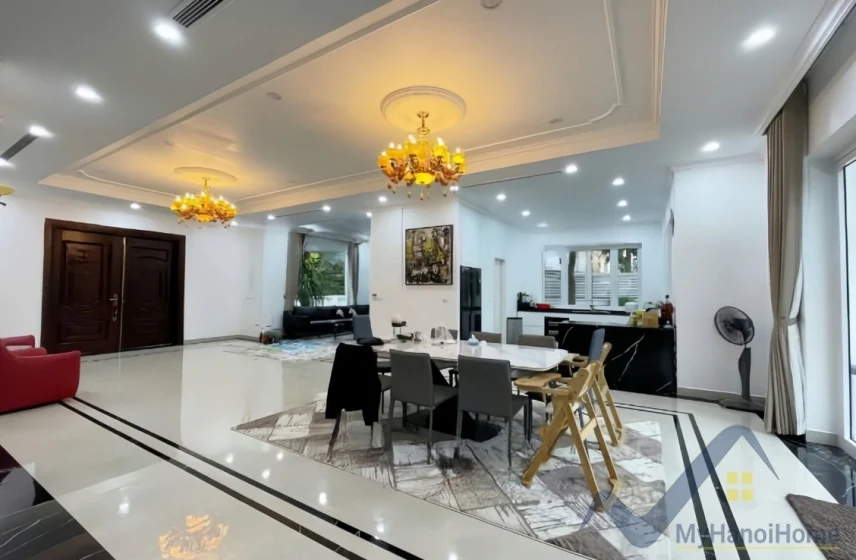 Xem ảnh 13: Ảnh 13: Biệt thự đơn lập cho thuê Vinhomes Riverside 4PN, có thang máy