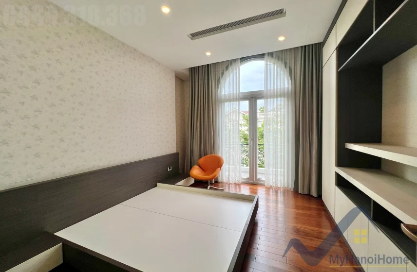 Xem ảnh 15: Ảnh 15: Biệt thự đơn lập cho thuê Vinhomes Riverside 4PN trang bị đủ đồ