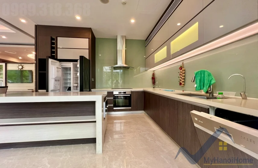 Xem ảnh 25: Ảnh 25: Biệt thự đơn lập cho thuê Vinhomes Riverside 4PN trang bị đủ đồ