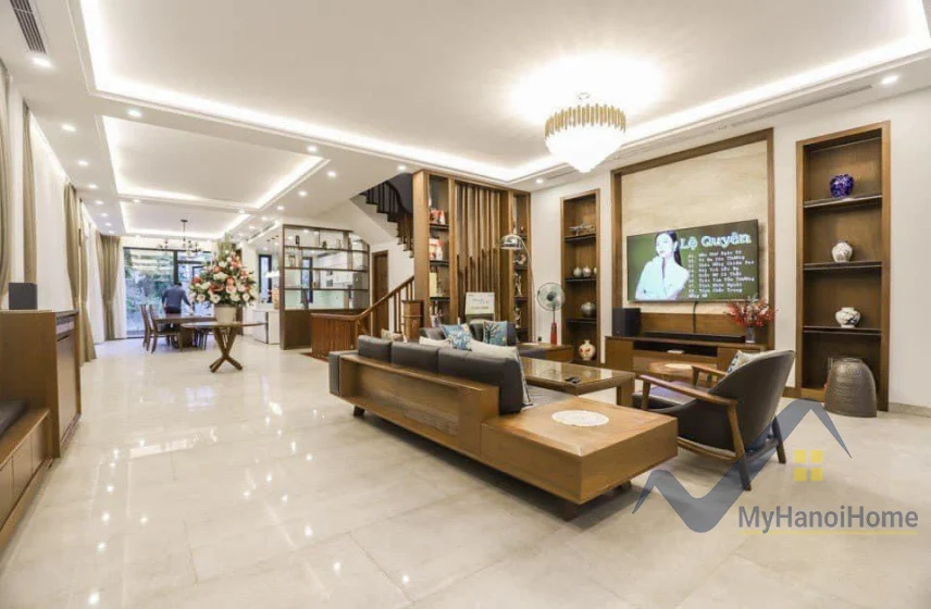 Xem ảnh 2: Ảnh 2: Biệt thự đơn lập cho thuê Vinhomes Riverside full nội thất