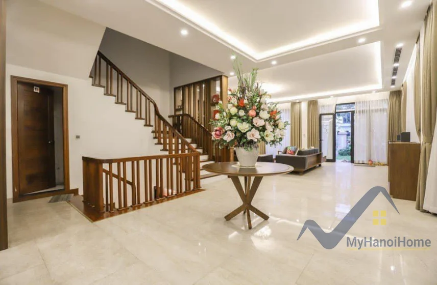 Xem ảnh 13: Ảnh 13: Biệt thự đơn lập cho thuê Vinhomes Riverside full nội thất